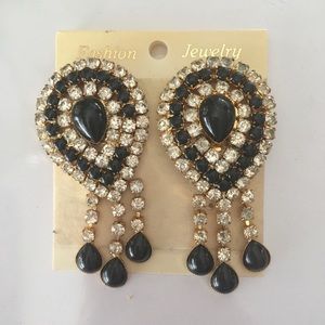 Chic clip on earrings